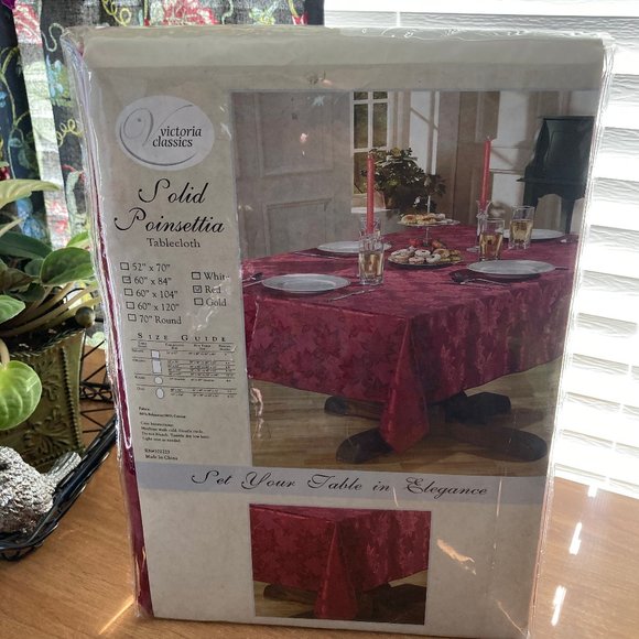 Victoria Classics Solid Burgundy Poinsettia Tablecloth 60" x 84" & 8 Napkins New - Picture 6 of 15